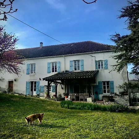 Couette-café Le Bouyssou *