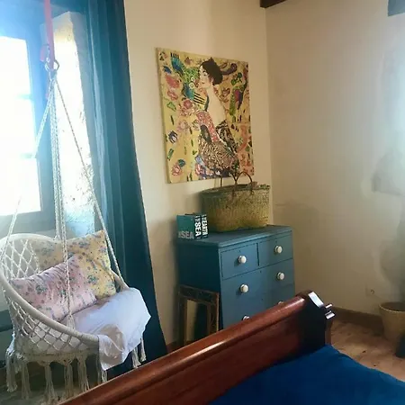 Le Bouyssou Couette-café Cazes-Mondenard